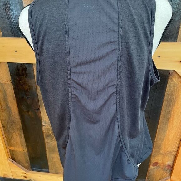 AVIA loose fit tank top with back mesh insert sz M - Picture 4 of 6